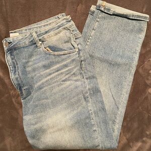 Risen Jeans